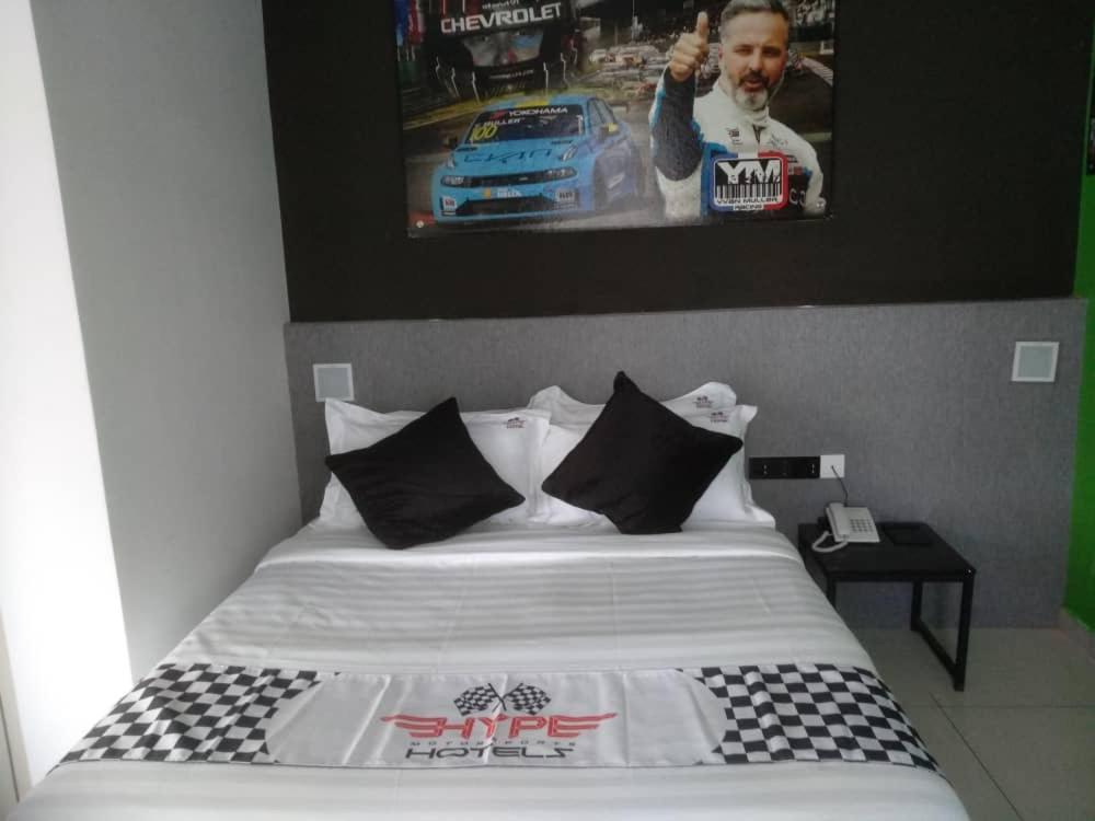 Hype Motorsports Hotel พอร์ตดิ๊กสัน ภายนอก รูปภาพ