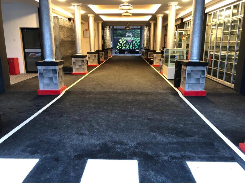 Hype Motorsports Hotel พอร์ตดิ๊กสัน ภายนอก รูปภาพ