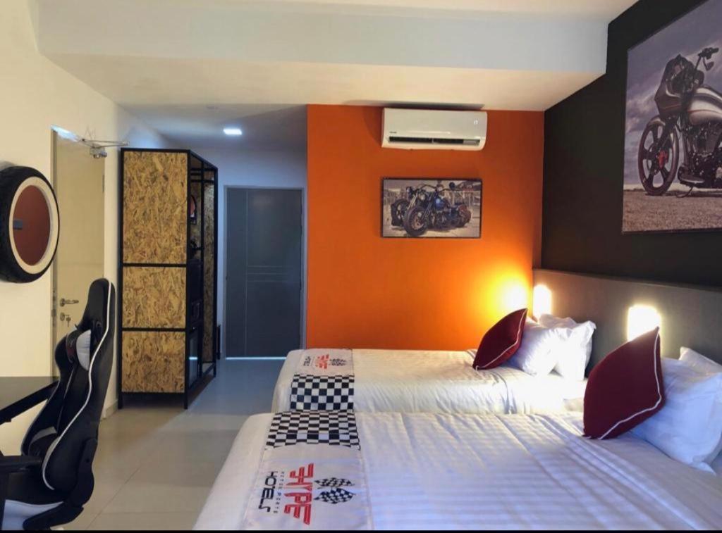 Hype Motorsports Hotel พอร์ตดิ๊กสัน ภายนอก รูปภาพ