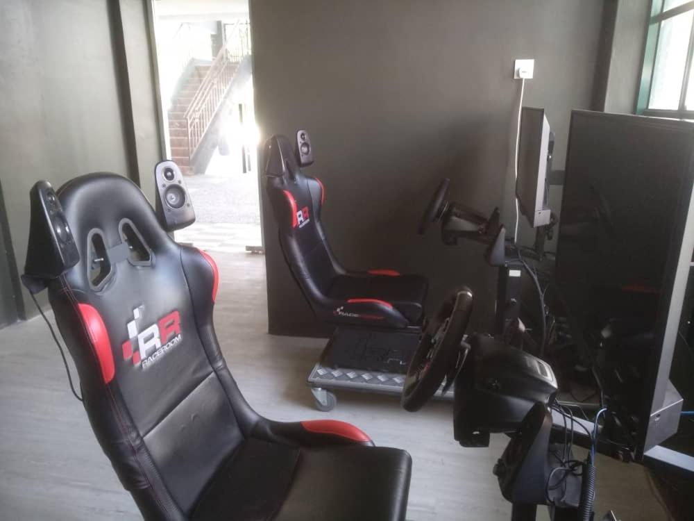Hype Motorsports Hotel พอร์ตดิ๊กสัน ภายนอก รูปภาพ